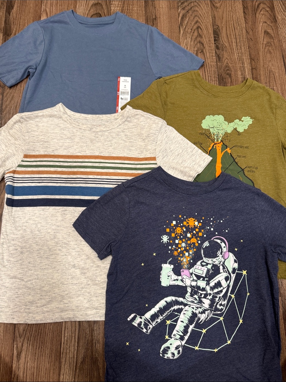 Lot of Boys Size 8 Short Sleeve T-Shirt Bundle - Blue, Olive, Heather Gray, Navy